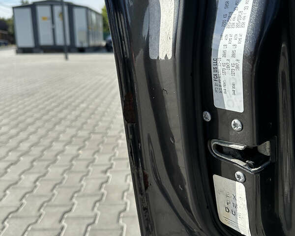 Коричневий Джип Cherokee, об'ємом двигуна 2.4 л та пробігом 256 тис. км за 11600 $, фото 16 на Automoto.ua