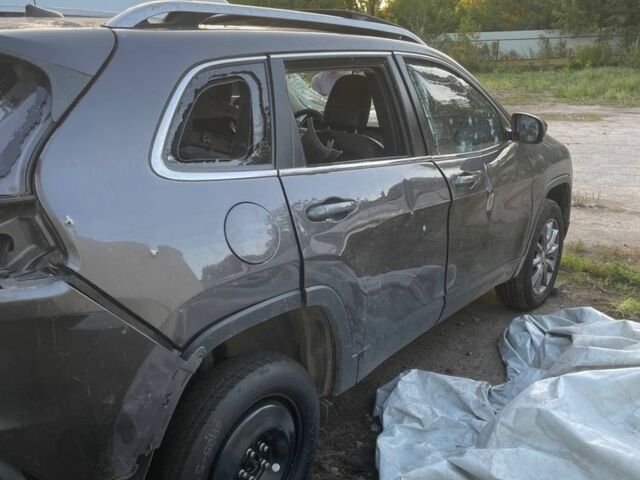 Коричневий Джип Cherokee, об'ємом двигуна 2.4 л та пробігом 126 тис. км за 6000 $, фото 4 на Automoto.ua