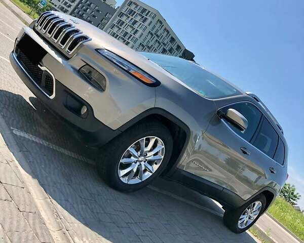 Коричневий Джип Cherokee, об'ємом двигуна 2.4 л та пробігом 71 тис. км за 13600 $, фото 1 на Automoto.ua