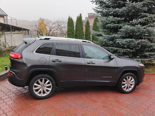 Коричневый Джип Чероки, объемом двигателя 2.4 л и пробегом 170 тыс. км за 13500 $, фото 2 на Automoto.ua