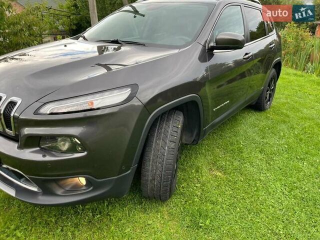 Коричневий Джип Cherokee, об'ємом двигуна 2.18 л та пробігом 182 тис. км за 17350 $, фото 7 на Automoto.ua