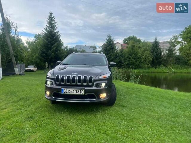 Коричневий Джип Cherokee, об'ємом двигуна 2.18 л та пробігом 182 тис. км за 17350 $, фото 2 на Automoto.ua