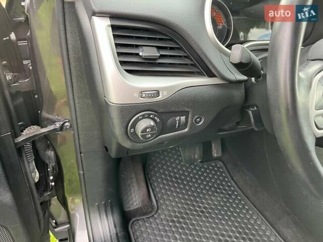 Коричневий Джип Cherokee, об'ємом двигуна 2.18 л та пробігом 182 тис. км за 16999 $, фото 28 на Automoto.ua