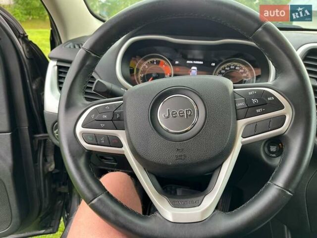 Коричневий Джип Cherokee, об'ємом двигуна 2.18 л та пробігом 182 тис. км за 16999 $, фото 23 на Automoto.ua