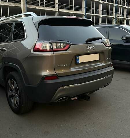 Коричневый Джип Чероки, объемом двигателя 3.24 л и пробегом 75 тыс. км за 18300 $, фото 4 на Automoto.ua