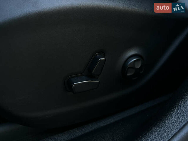 Джип Чероки 2018 в Харькове на Automoto.ua Коричневый Джип Чероки, объемом двигателя 3.24 л и пробегом 75 тыс. км за 20200 $, фото 13 на Automoto.ua