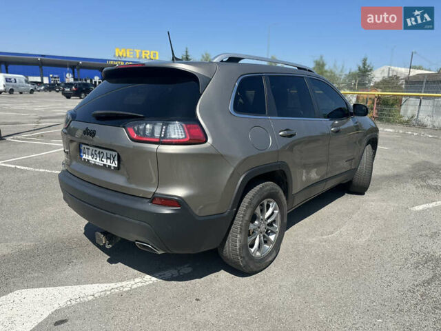 Коричневий Джип Cherokee, об'ємом двигуна 3.24 л та пробігом 90 тис. км за 16400 $, фото 3 на Automoto.ua