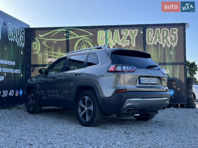 Джип Чероки 2018 в Харькове на Automoto.ua Коричневый Джип Чероки, объемом двигателя 3.24 л и пробегом 75 тыс. км за 20200 $, фото 7 на Automoto.ua