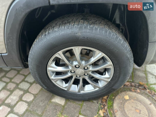 Коричневий Джип Cherokee, об'ємом двигуна 3.2 л та пробігом 87 тис. км за 16000 $, фото 8 на Automoto.ua