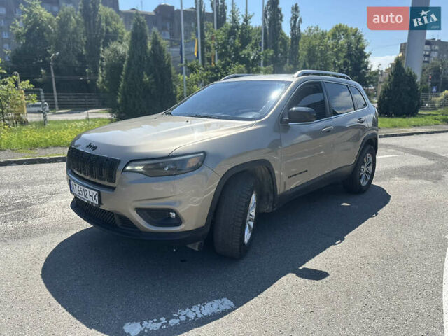Коричневий Джип Cherokee, об'ємом двигуна 3.24 л та пробігом 90 тис. км за 16400 $, фото 1 на Automoto.ua