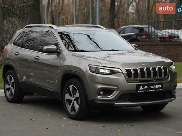 Коричневый Джип Чероки, объемом двигателя 3.24 л и пробегом 117 тыс. км за 18500 $, фото 2 на Automoto.ua