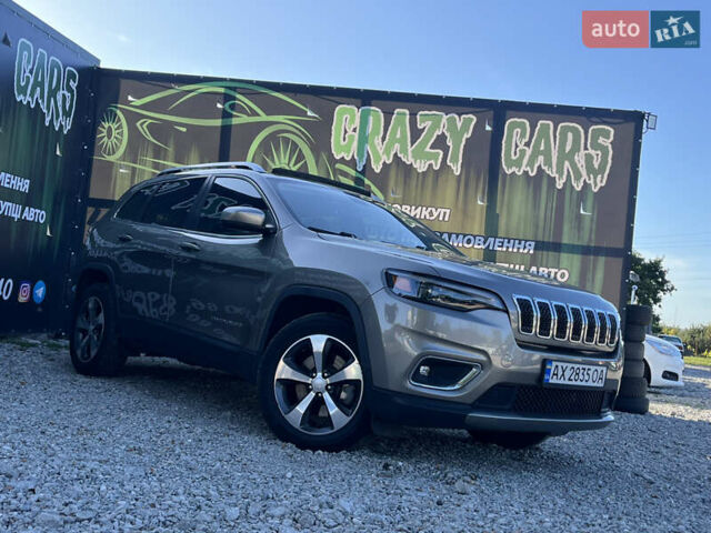 Джип Чероки 2018 в Харькове на Automoto.ua Коричневый Джип Чероки, объемом двигателя 3.24 л и пробегом 75 тыс. км за 20200 $, фото 1 на Automoto.ua