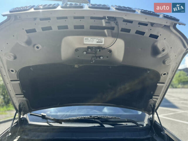 Коричневий Джип Cherokee, об'ємом двигуна 3.24 л та пробігом 90 тис. км за 16400 $, фото 5 на Automoto.ua