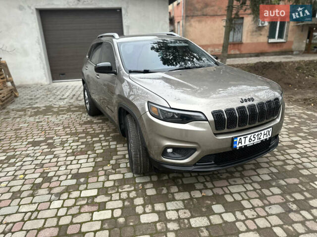 Коричневий Джип Cherokee, об'ємом двигуна 3.2 л та пробігом 87 тис. км за 16000 $, фото 12 на Automoto.ua