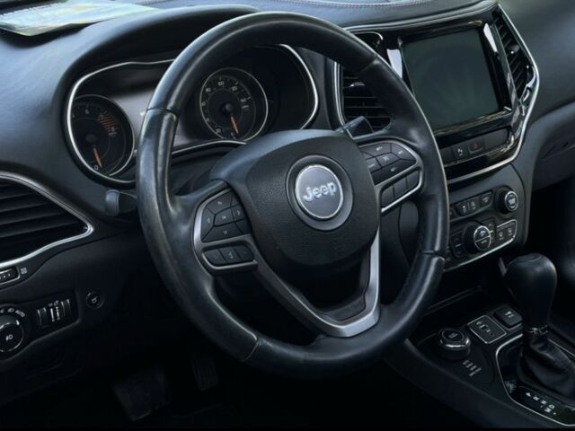 Коричневый Джип Чероки, объемом двигателя 3.2 л и пробегом 75 тыс. км за 18500 $, фото 6 на Automoto.ua