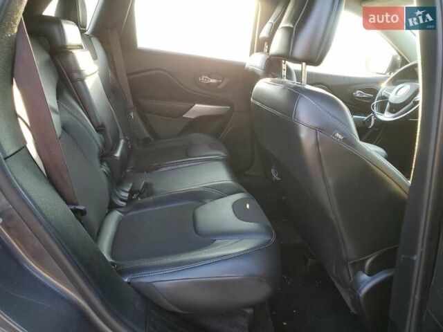 Джип Cherokee 2018 у Хмельницькому на Automoto.ua Коричневий Джип Cherokee, об'ємом двигуна 2.4 л та пробігом 93 тис. км за 2500 $, фото 10 на Automoto.ua