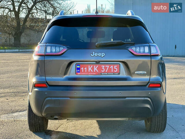 Коричневый Джип Чероки, объемом двигателя 2.4 л и пробегом 165 тыс. км за 14500 $, фото 6 на Automoto.ua