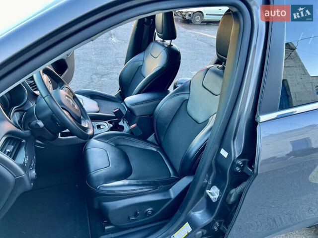 Коричневый Джип Чероки, объемом двигателя 2.4 л и пробегом 165 тыс. км за 14500 $, фото 20 на Automoto.ua