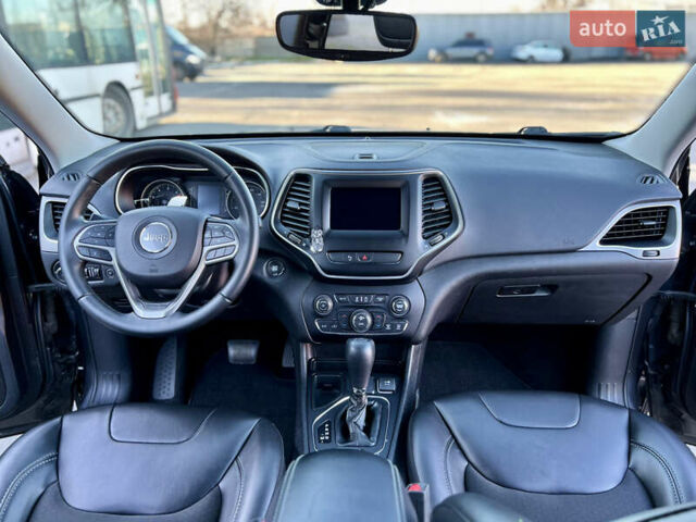 Коричневый Джип Чероки, объемом двигателя 2.4 л и пробегом 165 тыс. км за 14500 $, фото 18 на Automoto.ua