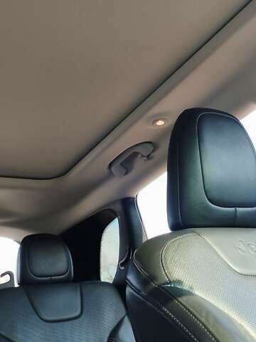 Коричневий Джип Cherokee, об'ємом двигуна 2.4 л та пробігом 113 тис. км за 17500 $, фото 9 на Automoto.ua