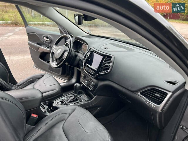 Коричневий Джип Cherokee, об'ємом двигуна 2.4 л та пробігом 168 тис. км за 15500 $, фото 12 на Automoto.ua