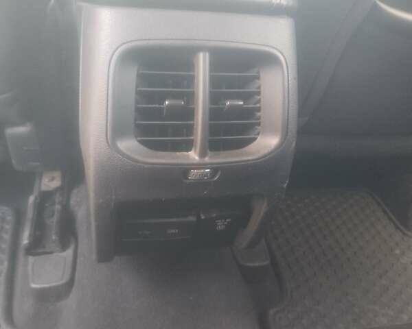 Коричневый Джип Чероки, объемом двигателя 2.36 л и пробегом 157 тыс. км за 21000 $, фото 7 на Automoto.ua