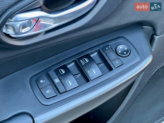 Коричневый Джип Чероки, объемом двигателя 2.4 л и пробегом 165 тыс. км за 14500 $, фото 22 на Automoto.ua