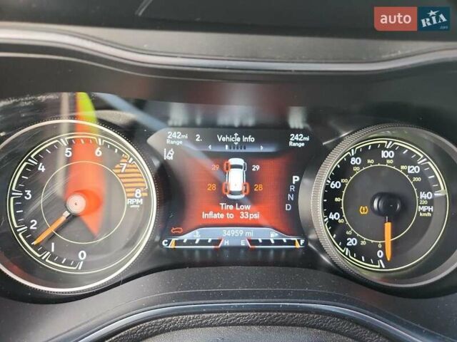 Коричневий Джип Cherokee, об'ємом двигуна 3.24 л та пробігом 56 тис. км за 3800 $, фото 8 на Automoto.ua