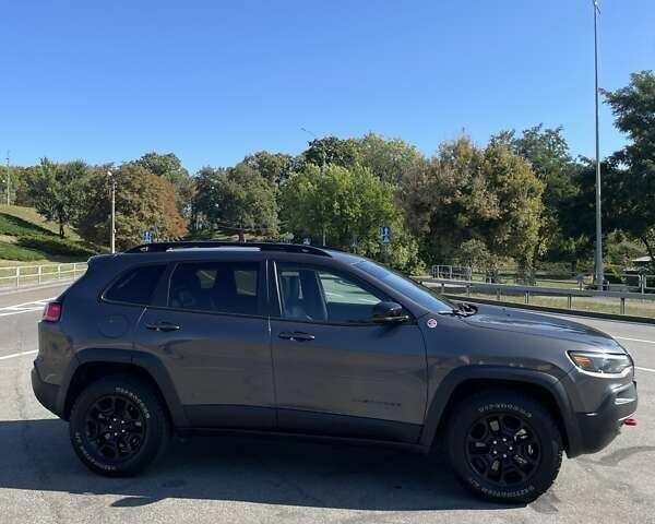 Коричневий Джип Cherokee, об'ємом двигуна 3.24 л та пробігом 29 тис. км за 22700 $, фото 8 на Automoto.ua