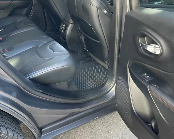 Коричневий Джип Cherokee, об'ємом двигуна 3.24 л та пробігом 29 тис. км за 22700 $, фото 18 на Automoto.ua