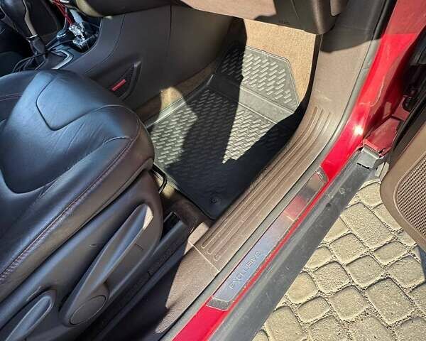 Червоний Джип Cherokee, об'ємом двигуна 3.24 л та пробігом 189 тис. км за 14000 $, фото 9 на Automoto.ua