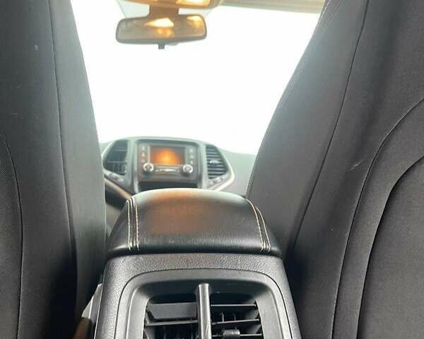 Красный Джип Чероки, объемом двигателя 2.36 л и пробегом 230 тыс. км за 11000 $, фото 16 на Automoto.ua