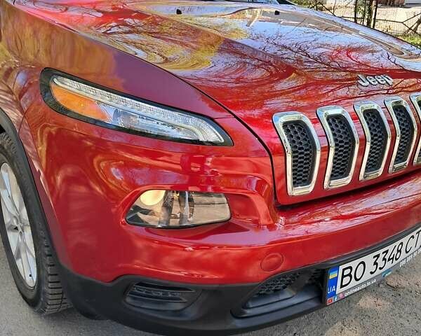 Червоний Джип Cherokee, об'ємом двигуна 2.36 л та пробігом 124 тис. км за 11600 $, фото 10 на Automoto.ua