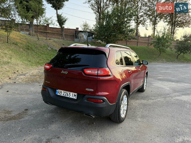 Красный Джип Чероки, объемом двигателя 3.24 л и пробегом 145 тыс. км за 15200 $, фото 5 на Automoto.ua