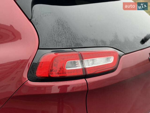 Червоний Джип Cherokee, об'ємом двигуна 3.2 л та пробігом 151 тис. км за 16555 $, фото 25 на Automoto.ua