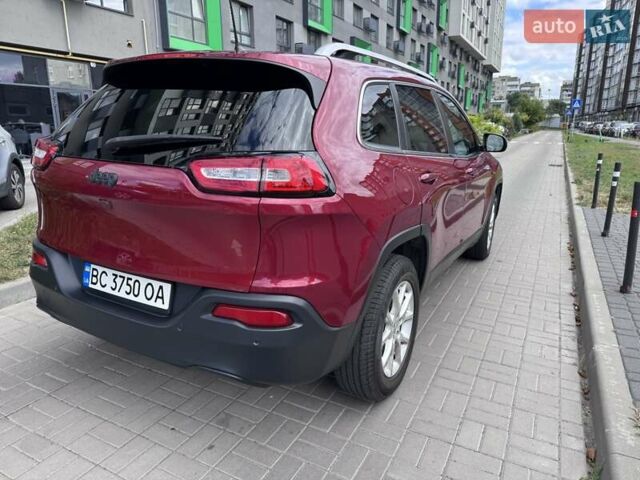 Красный Джип Чероки, объемом двигателя 2.36 л и пробегом 92 тыс. км за 14500 $, фото 3 на Automoto.ua