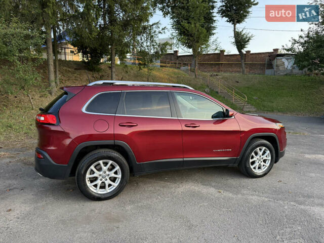 Красный Джип Чероки, объемом двигателя 3.24 л и пробегом 145 тыс. км за 15200 $, фото 3 на Automoto.ua