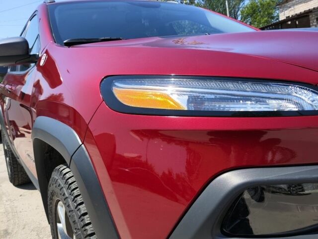 Червоний Джип Cherokee, об'ємом двигуна 0 л та пробігом 133 тис. км за 17555 $, фото 20 на Automoto.ua