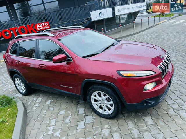 Красный Джип Чероки, объемом двигателя 2.4 л и пробегом 150 тыс. км за 12500 $, фото 4 на Automoto.ua
