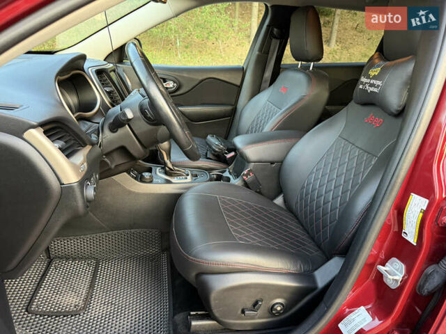 Красный Джип Чероки, объемом двигателя 3.24 л и пробегом 145 тыс. км за 15200 $, фото 17 на Automoto.ua