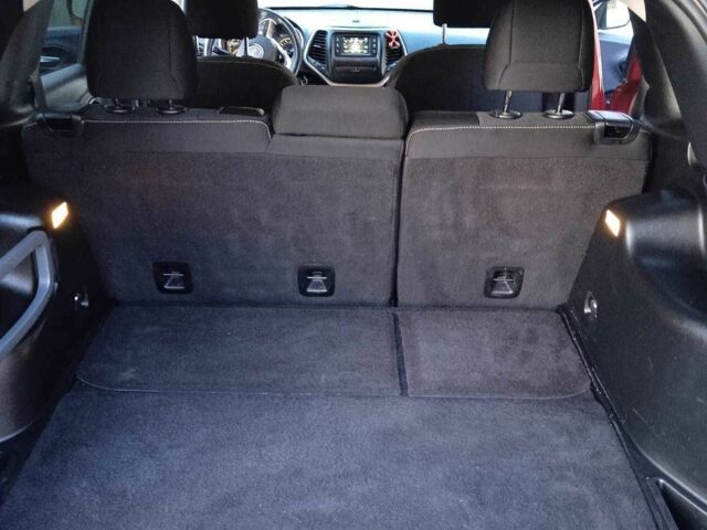 Красный Джип Чероки, объемом двигателя 2.4 л и пробегом 223 тыс. км за 12300 $, фото 15 на Automoto.ua