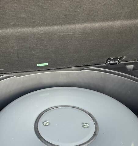 Красный Джип Чероки, объемом двигателя 2.36 л и пробегом 106 тыс. км за 12500 $, фото 10 на Automoto.ua