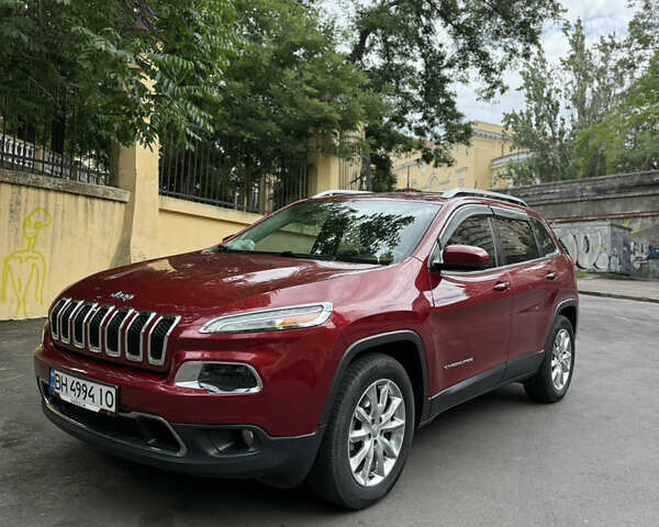 Красный Джип Чероки, объемом двигателя 2.36 л и пробегом 97 тыс. км за 13400 $, фото 3 на Automoto.ua