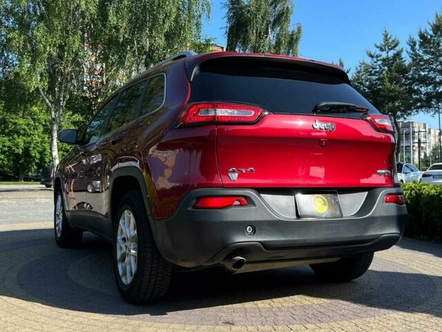 Красный Джип Чероки, объемом двигателя 2.4 л и пробегом 160 тыс. км за 12999 $, фото 4 на Automoto.ua