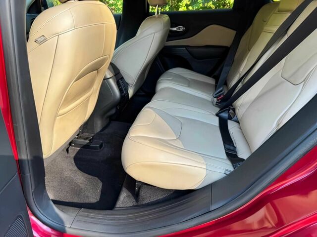 Червоний Джип Cherokee, об'ємом двигуна 3.2 л та пробігом 72 тис. км за 7700 $, фото 11 на Automoto.ua