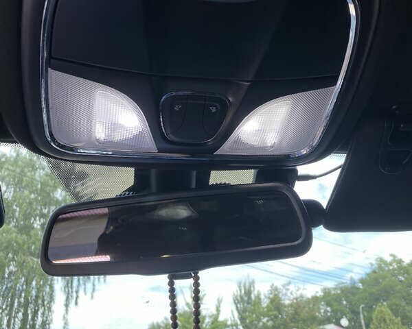 Красный Джип Чероки, объемом двигателя 2.36 л и пробегом 75 тыс. км за 15300 $, фото 27 на Automoto.ua