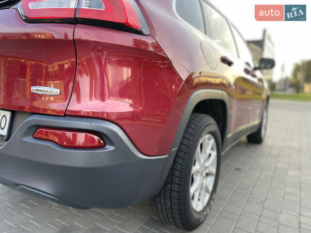 Червоний Джип Cherokee, об'ємом двигуна 2.4 л та пробігом 99 тис. км за 13800 $, фото 20 на Automoto.ua