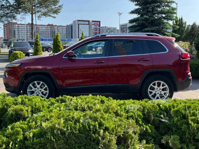 Красный Джип Чероки, объемом двигателя 2.4 л и пробегом 160 тыс. км за 12999 $, фото 3 на Automoto.ua