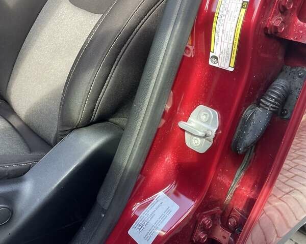 Красный Джип Чероки, объемом двигателя 2.36 л и пробегом 106 тыс. км за 12500 $, фото 18 на Automoto.ua