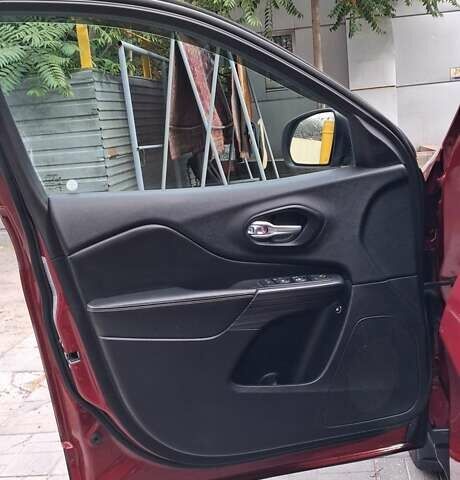 Червоний Джип Cherokee, об'ємом двигуна 3.24 л та пробігом 108 тис. км за 16300 $, фото 25 на Automoto.ua